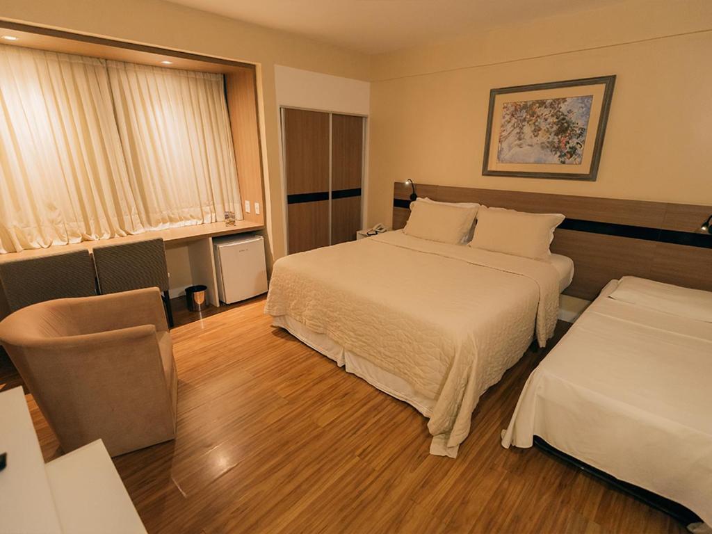 Hotel Serrano